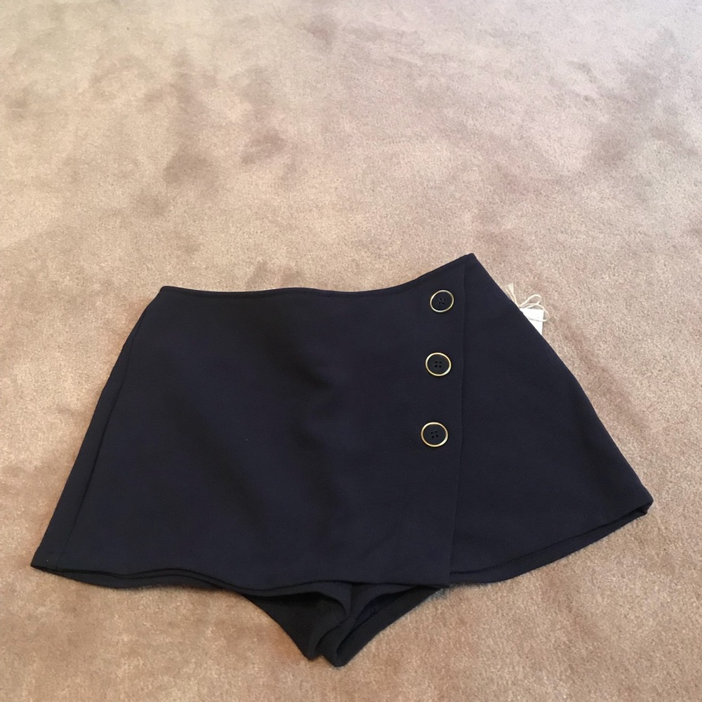 Skort
